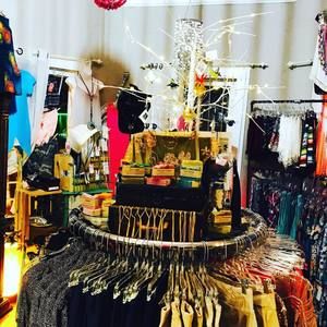 Meet your Posher, April